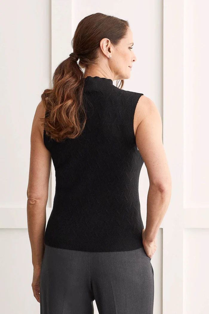 TEXTURED SLEEVELESS MOCK NECK TOP